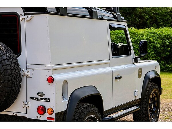 Used Land Rover Defender 90 2012 for sale - 71492328: Photo 12
