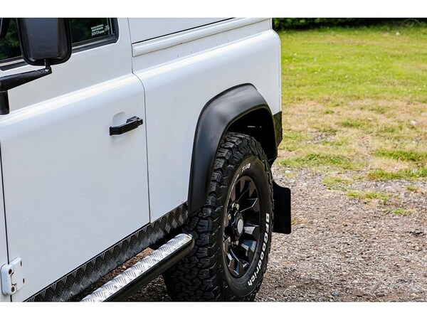 Used Land Rover Defender 90 2012 for sale - 71492328: Photo 38