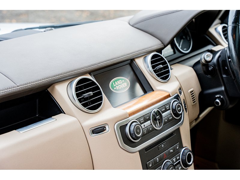 Used Land Rover Discovery 2016 for sale - 76520837: Photo 32