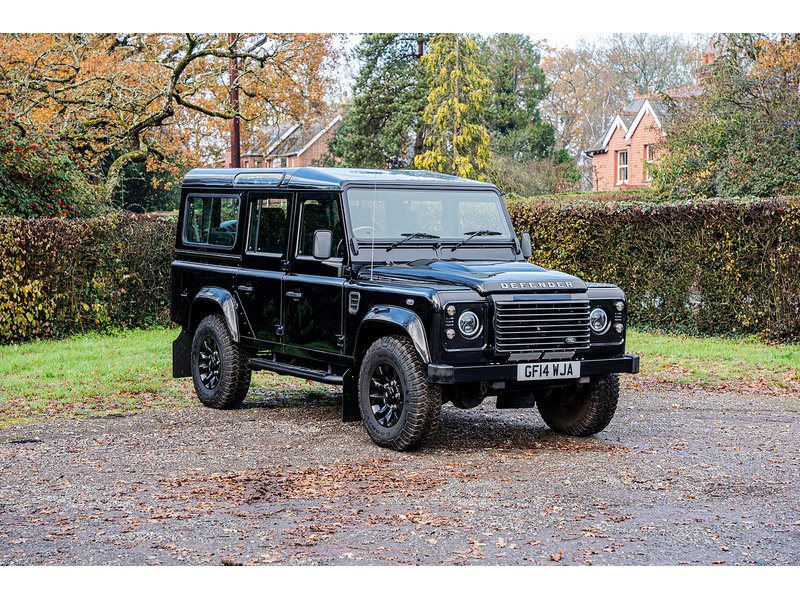 Used Land Rover Defender 2014 for sale - 76896528: Photo 2