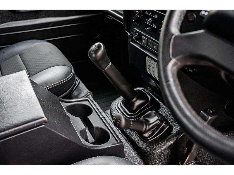 Used Land Rover Defender 90 for sale - 77180722: Photo 34