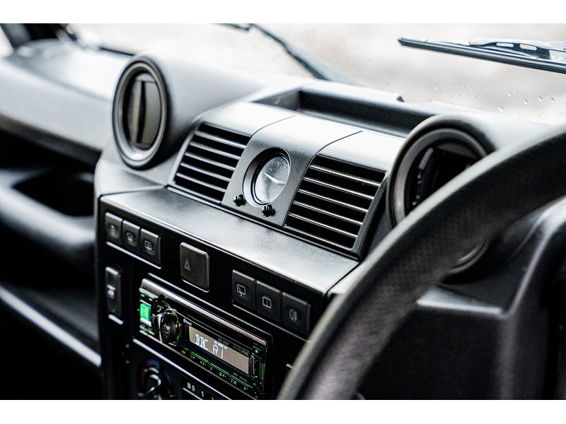 Used Land Rover Defender 90 for sale - 77180722: Photo 36