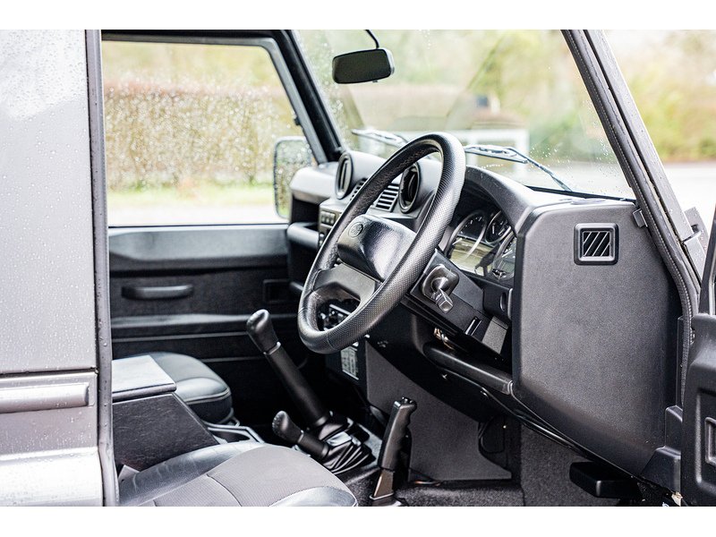 Used Land Rover Defender 90 for sale - 77180722: Photo 38