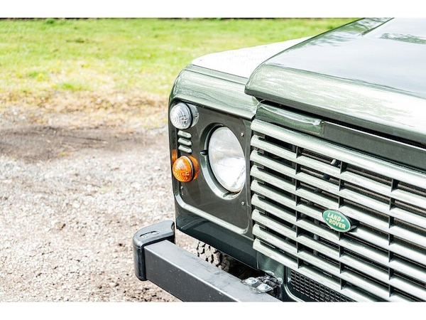 Used Land Rover Defender 110 2007 for sale - 74473234: Photo 15