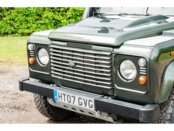 Used Land Rover Defender 110 2007 for sale - 74473234: Photo 19