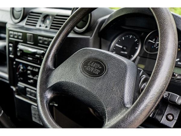 Used Land Rover Defender 110 2007 for sale - 74473234: Photo 28
