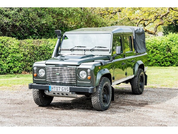 Used Land Rover Defender 110 2007 for sale - 74473234: Photo 2
