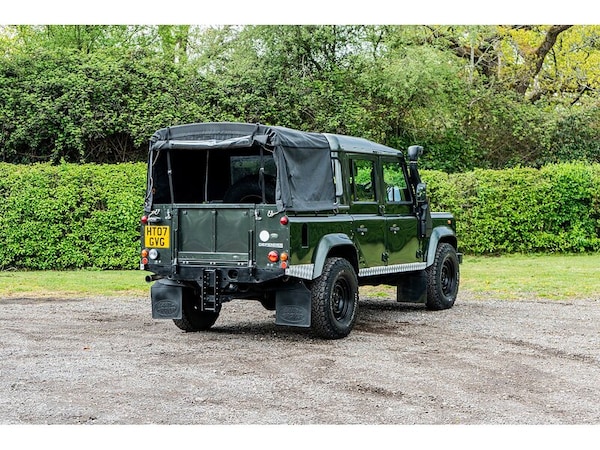 Used Land Rover Defender 110 2007 for sale - 74473234: Photo 9