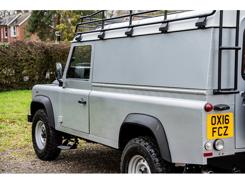 Used Land Rover Defender 110 2016 for sale - 77508148: Photo 19