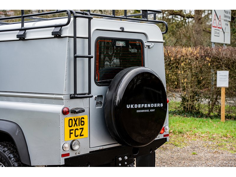 Used Land Rover Defender 110 2016 for sale - 77508148: Photo 20