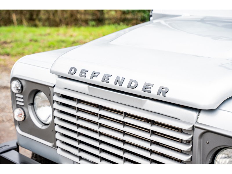 Used Land Rover Defender 110 2016 for sale - 77508148: Photo 39