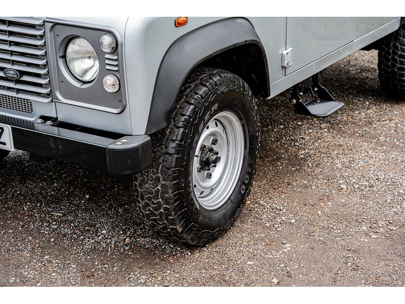 Used Land Rover Defender 110 2016 for sale - 77508148: Photo 40