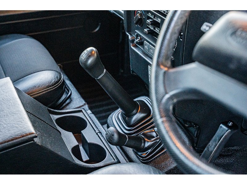 Used Land Rover Defender 2016 for sale - 77061296: Photo 11