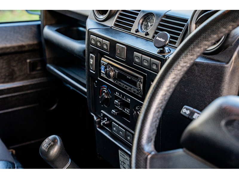 Used Land Rover Defender 2016 for sale - 77061296: Photo 37