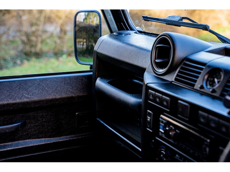 Used Land Rover Defender 2016 for sale - 77061296: Photo 38