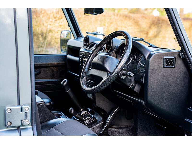 Used Land Rover Defender 2016 for sale - 77061296: Photo 41