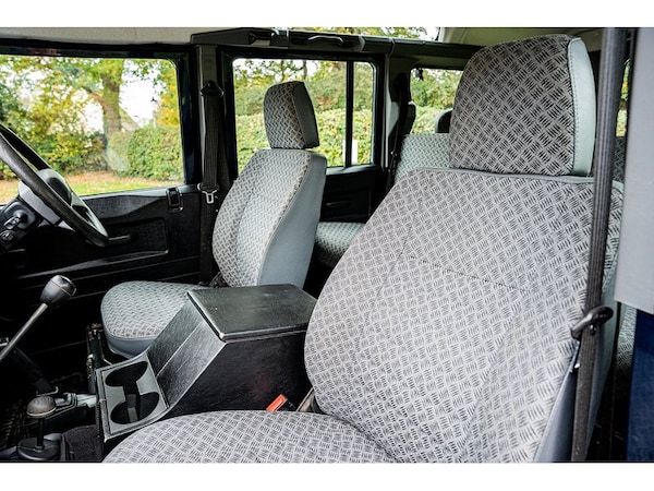 Used Land Rover Defender 2004 for sale - 76263819: Photo 11