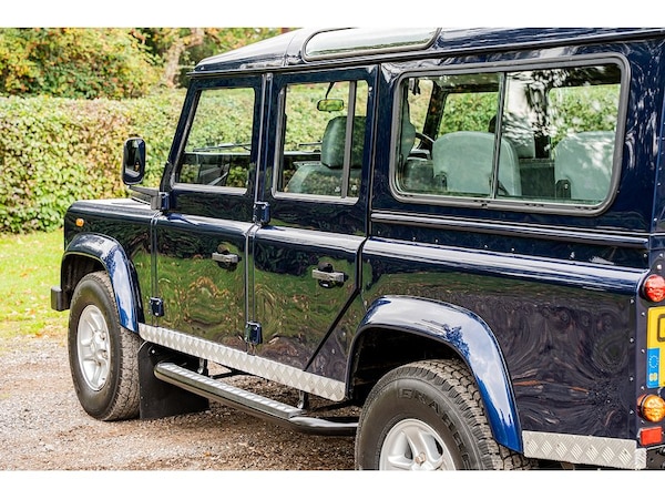 Used Land Rover Defender 2004 for sale - 76263819: Photo 15