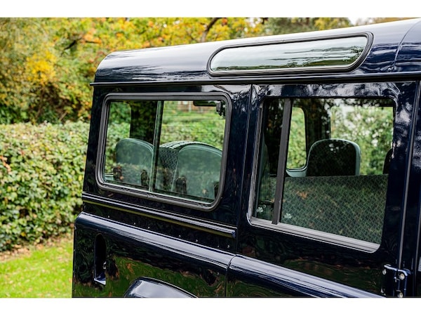 Used Land Rover Defender 2004 for sale - 76263819: Photo 28