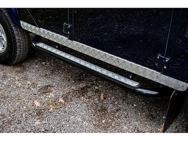 Used Land Rover Defender 2004 for sale - 76263819: Photo 29