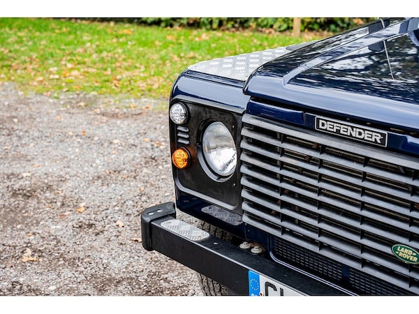 Used Land Rover Defender 2004 for sale - 76263819: Photo 34