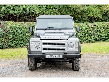Used Land Rover Defender 90 2015 for sale - 76098355: Photo
