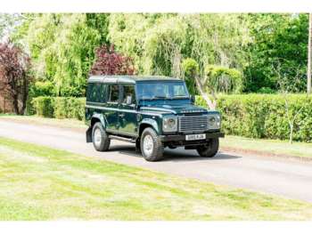 Used Land Rover Defender 110 2015 for sale - 74662933: Photo
