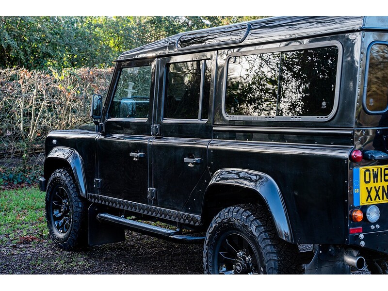 Used Land Rover Defender 110 2016 for sale - 77061295: Photo 11