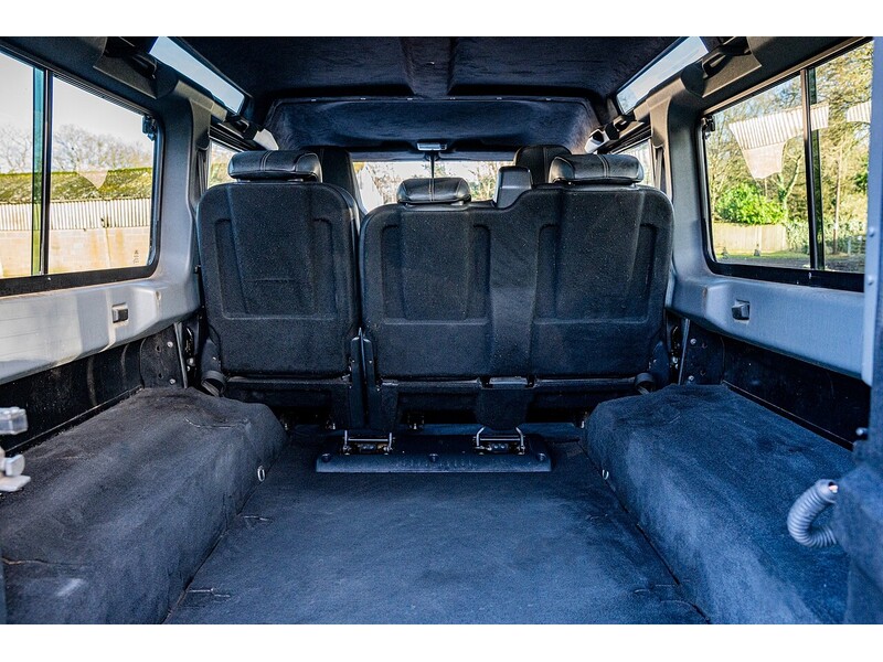 Used Land Rover Defender 110 2016 for sale - 77061295: Photo 22