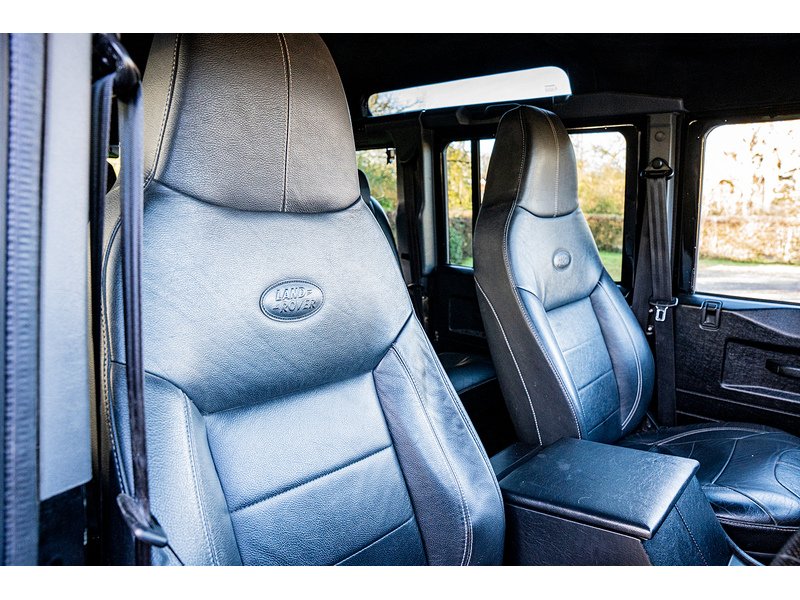 Used Land Rover Defender 110 2016 for sale - 77061295: Photo 28