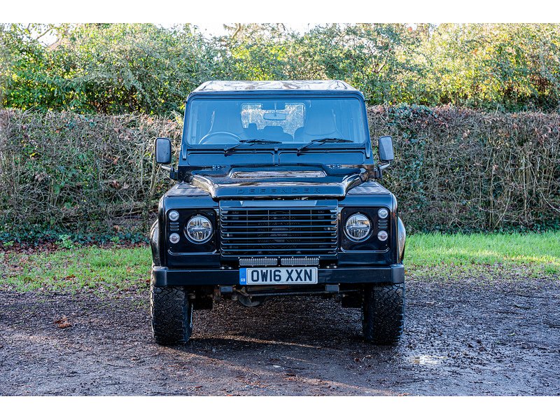 Used Land Rover Defender 110 2016 for sale - 77061295: Photo 3