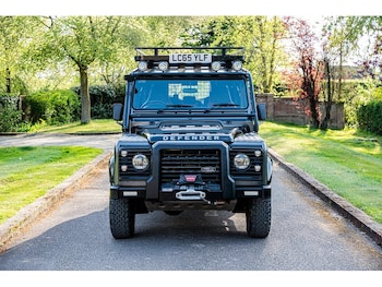 Used Land Rover Defender 110 2016 for sale - 78715604: Photo
