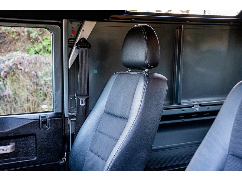 Used Land Rover Defender 2014 for sale - 77061291: Photo 23