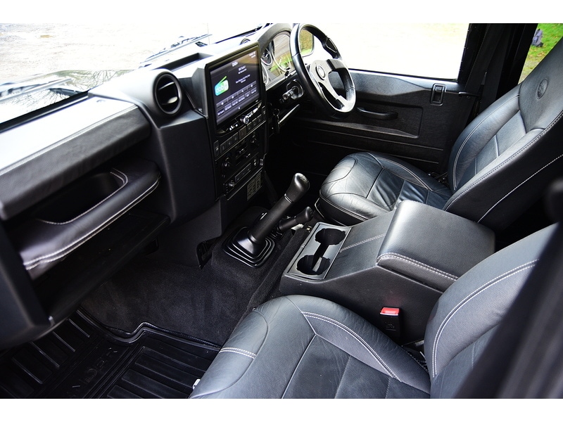 Used Land Rover Defender 2015 for sale - 77323363: Photo 32