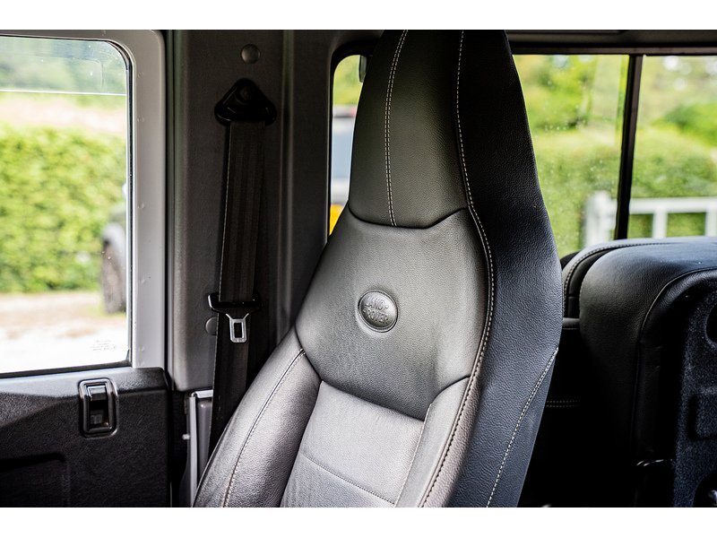 Used Land Rover Defender 2015 for sale - 77061293: Photo 11