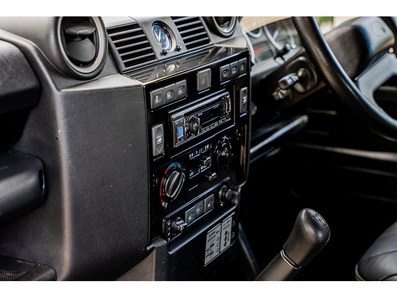 Used Land Rover Defender 2015 for sale - 77061293: Photo 19