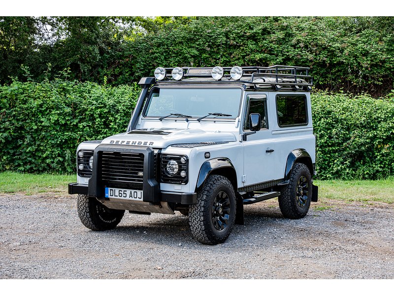 Used Land Rover Defender 2015 for sale - 77061293: Photo 4