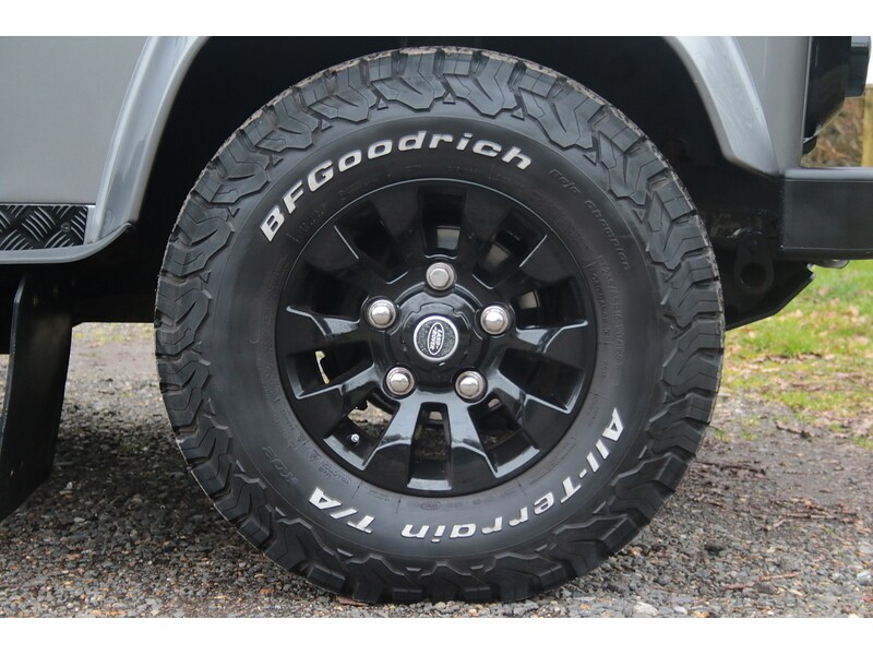 Used Land Rover Defender 2010 for sale - 77432641: Photo 12