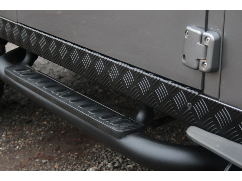 Used Land Rover Defender 2010 for sale - 77432641: Photo 13