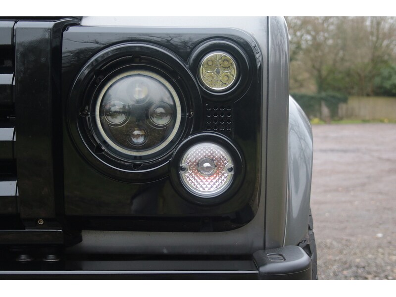 Used Land Rover Defender 2010 for sale - 77432641: Photo 17