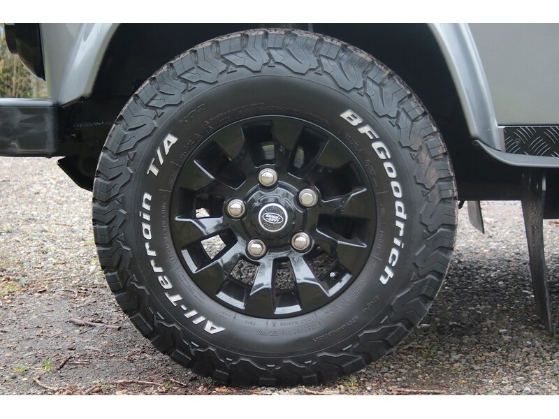 Used Land Rover Defender 2010 for sale - 77432641: Photo 21