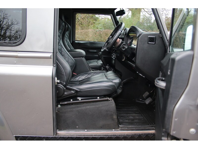 Used Land Rover Defender 2010 for sale - 77432641: Photo 36