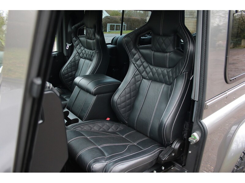 Used Land Rover Defender 2010 for sale - 77432641: Photo 42