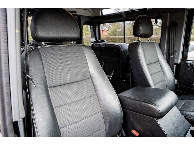 Used Land Rover Defender 90 2012 for sale - 77521676: Photo 31