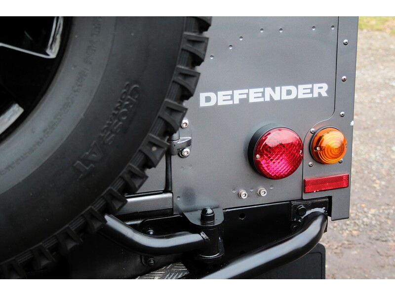 Used Land Rover Defender 2015 for sale - 77337621: Photo 11