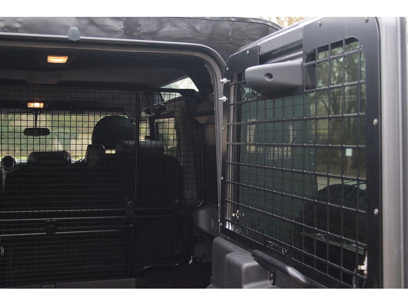 Used Land Rover Defender 2015 for sale - 77337621: Photo 36