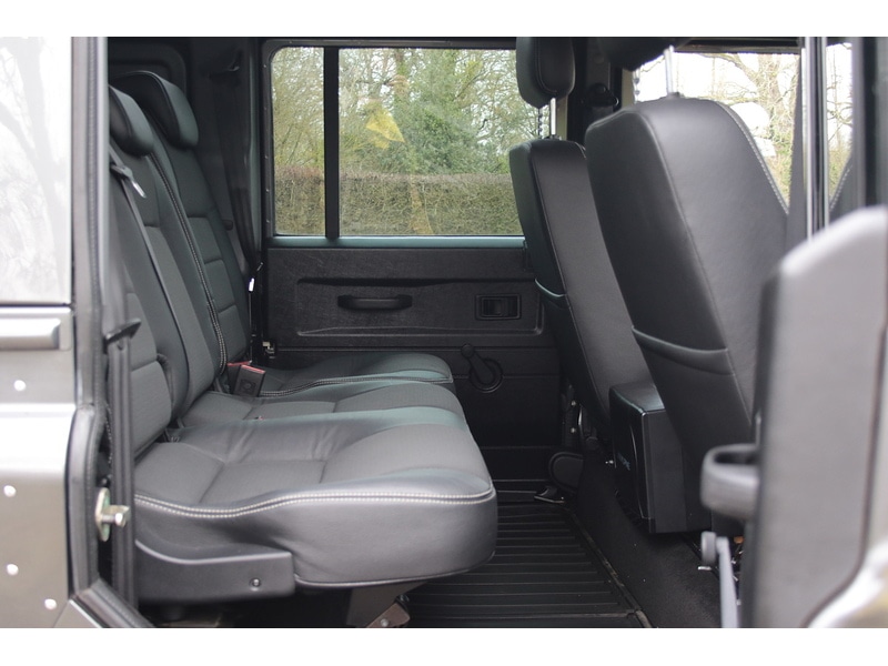 Used Land Rover Defender 2015 for sale - 77337621: Photo 37