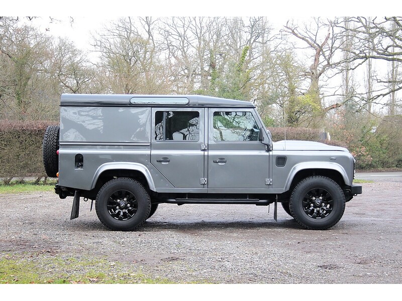 Used Land Rover Defender 2015 for sale - 77337621: Photo 5