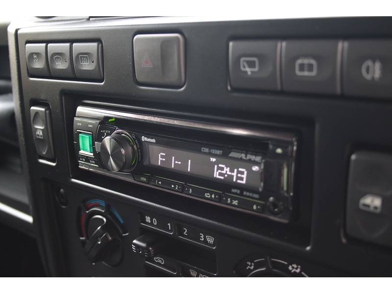 Used Land Rover Defender 2015 for sale - 77337621: Photo 50