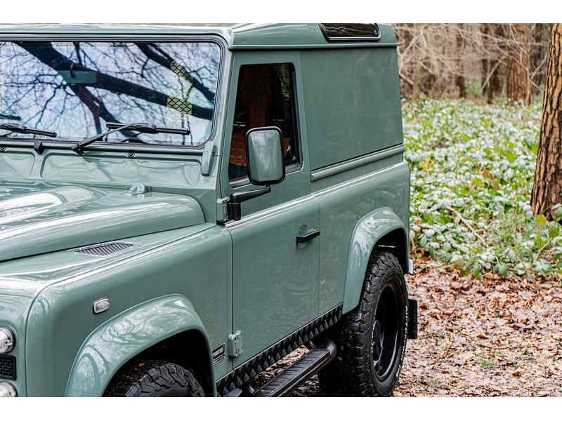 Used Land Rover Defender 90 for sale - 77663410: Photo 11